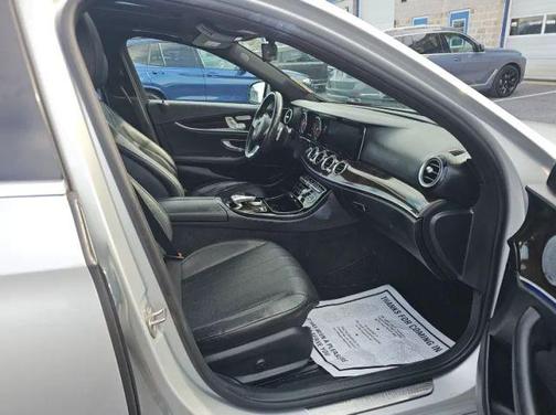 2017 Mercedes-Benz E-Class E 300 4MATIC
