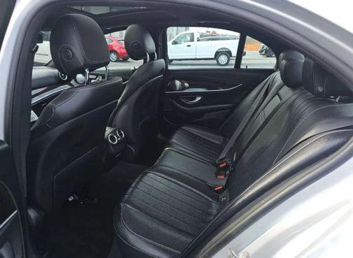 2017 Mercedes-Benz E-Class E 300 4MATIC