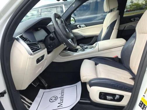 2019 BMW X7 xDrive50i