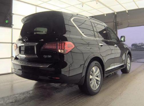 2016 INFINITI QX80 Base