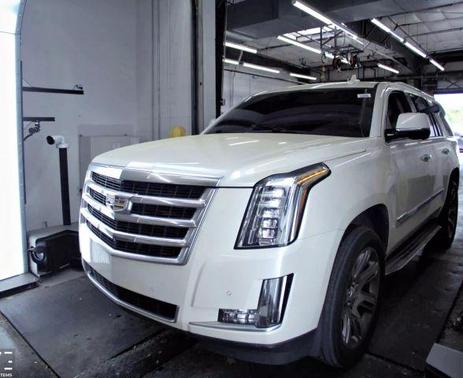 2015 Cadillac Escalade Luxury