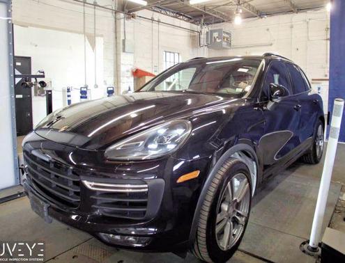 2017 Porsche Cayenne Turbo