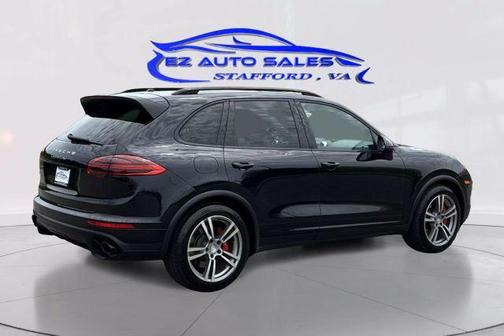 2017 Porsche Cayenne Turbo