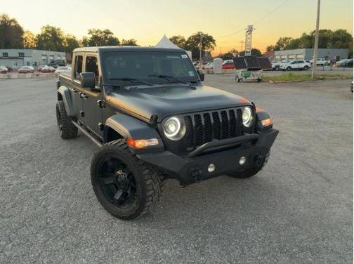 2020 Jeep Gladiator Sport