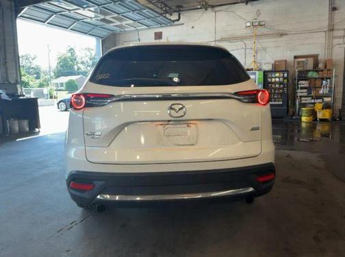 2018 Mazda CX-9 Signature
