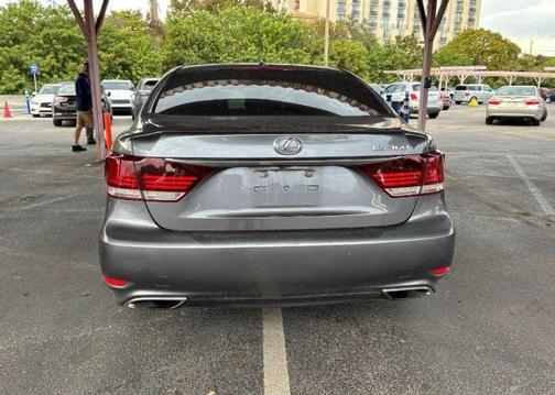 2015 Lexus LS 460 Crafted Line