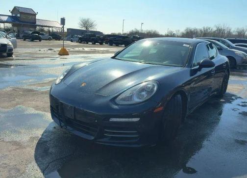2014 Porsche Panamera 4S
