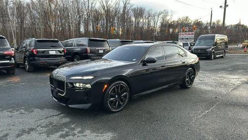 2025 BMW 760 760i xDrive