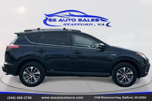 2017 Toyota RAV4 Hybrid XLE