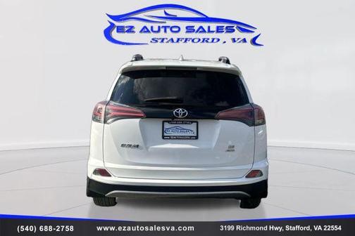2017 Toyota RAV4 SE