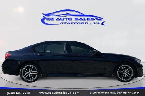 Black 2017 BMW 750 i xDrive