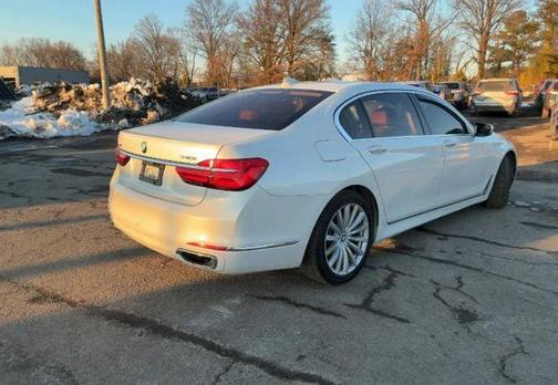 2018 BMW 740 i xDrive