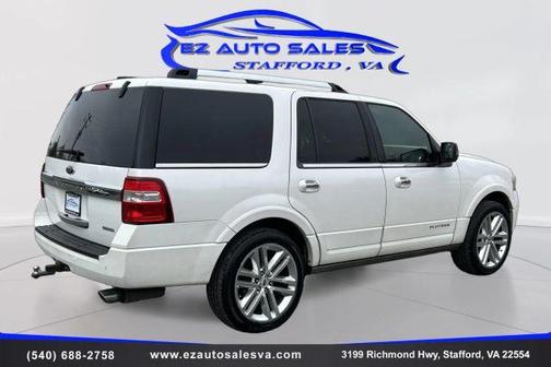 White 2016 Ford Expedition Platinum