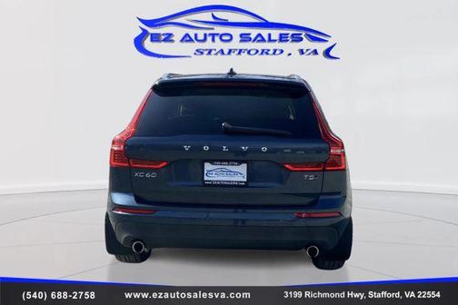 Blue 2019 Volvo XC60 T5 Momentum