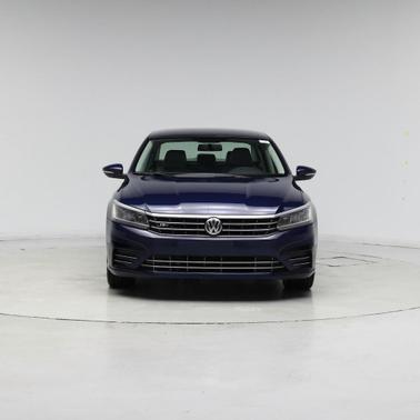 2018 Volkswagen Passat 2.0T R-Line