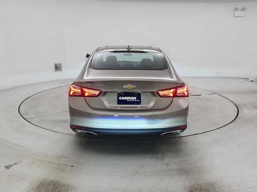 2022 Chevrolet Malibu FWD Premier