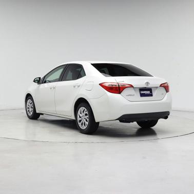White 2018 Toyota Corolla LE
