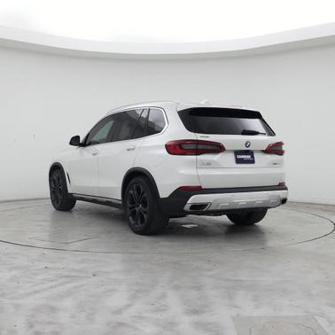 White 2019 BMW X5 xDrive40i