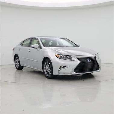 2016 Lexus ES 300h Base
