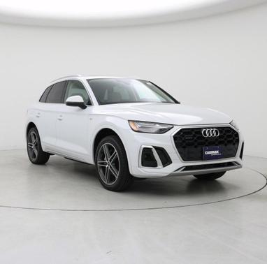 White 2021 Audi Q5 Premium Plus 55 TFSI e quattro S tronic
