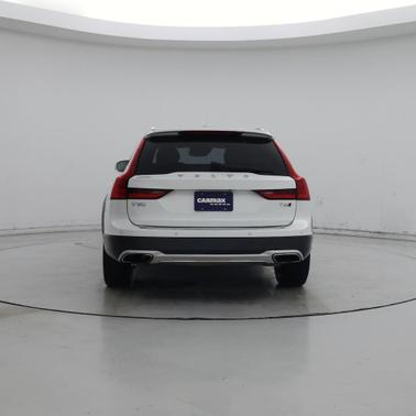2018 Volvo V90 Cross Country T6