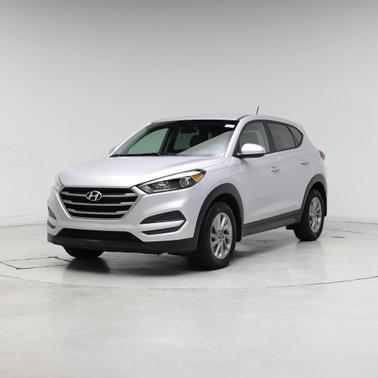 Molten Silver 2017 Hyundai TUCSON SE