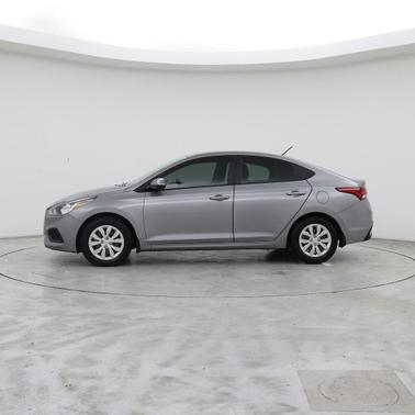 2021 Hyundai Accent SE