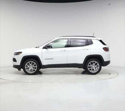 2024 Jeep Compass Latitude Lux