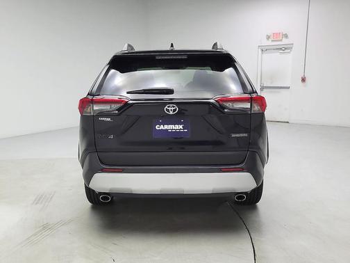 2020 Toyota RAV4 Adventure