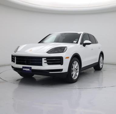 White 2024 Porsche Cayenne Cayenne