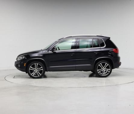 Deep Black Pearl 2017 Volkswagen Tiguan 2.0T SEL