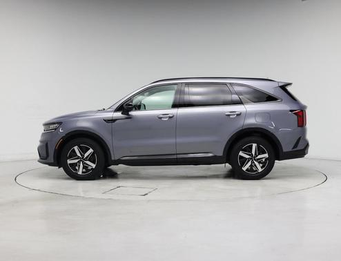 Everlasting Silver 2022 Kia Sorento S