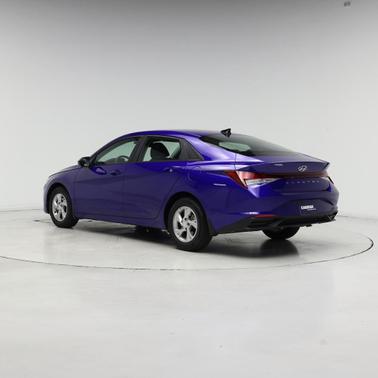 2022 Hyundai ELANTRA SE