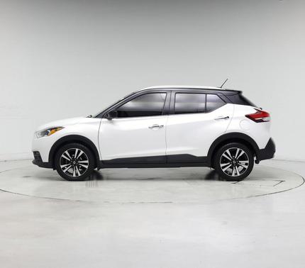 Aspen White/Super Black 2019 Nissan Kicks SV
