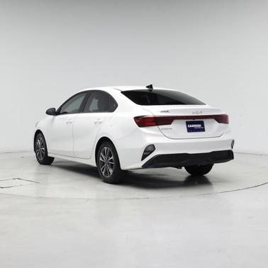 Snow White Pearl 2024 Kia Forte LXS