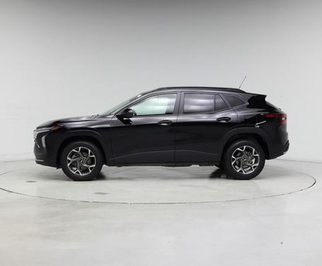 Black 2024 Chevrolet Trax LT