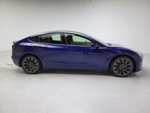 2023 Tesla Model 3 Performance