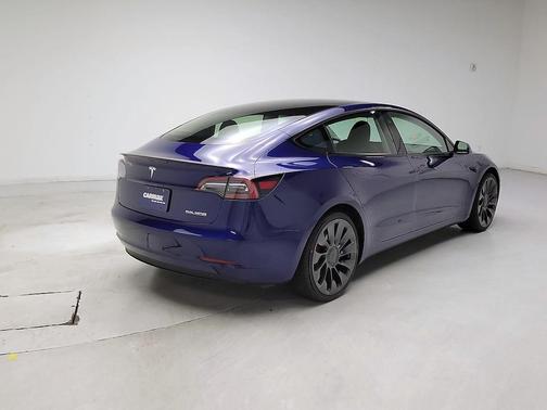 2023 Tesla Model 3 Performance
