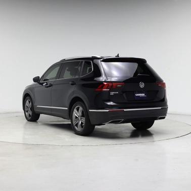 Deep Black Pearl 2021 Volkswagen Tiguan 2.0T SEL