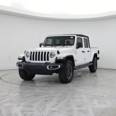 White 2020 Jeep Gladiator Overland