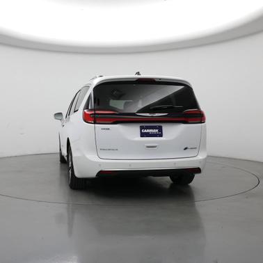 2024 Chrysler Pacifica L
