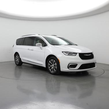 2024 Chrysler Pacifica L