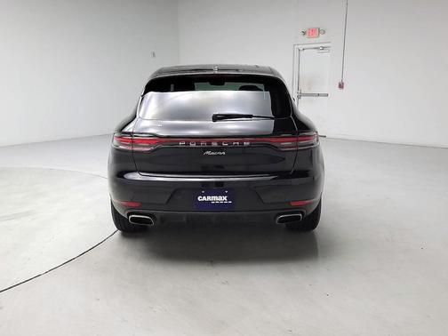 2021 Porsche Macan 