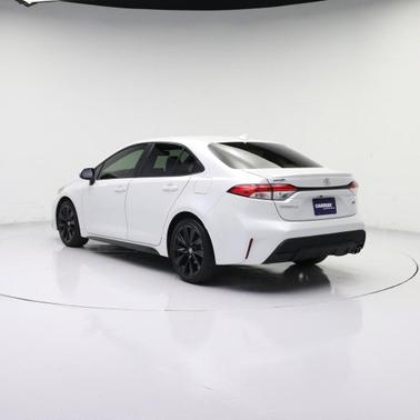 White 2022 Toyota Corolla SE