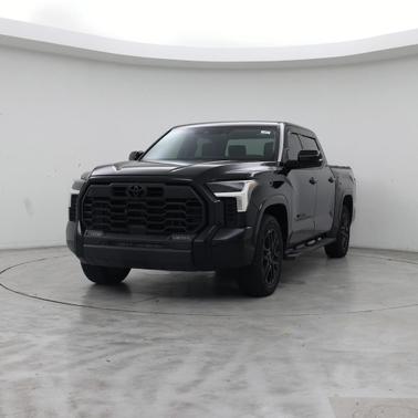 Midnight Black Metallic 2022 Toyota Tundra SR5