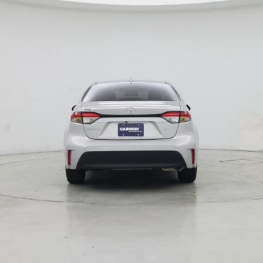 Classic Silver Metallic 2024 Toyota Corolla LE