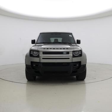2023 Land Rover Defender 130 X-Dynamic SE
