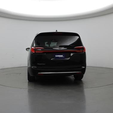 Diamond Black Crystal Pearlcoat 2025 Chrysler Pacifica L