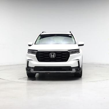 Platinum White Pearl 2023 Honda Pilot AWD Elite