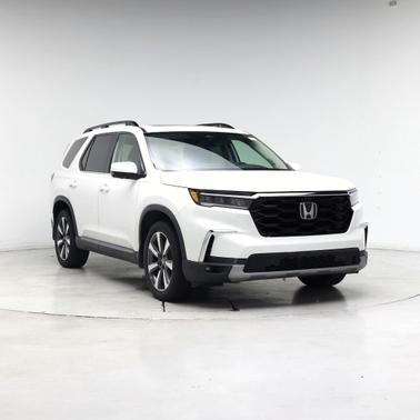 Platinum White Pearl 2023 Honda Pilot AWD Elite